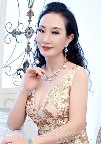 Date the member of your dreams: Daimin from Shanghai, dating member