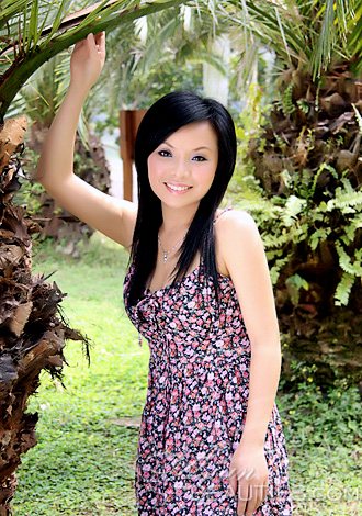 Date the woman of your dreams, Asian bride photo: FaHong from Shenzhen
