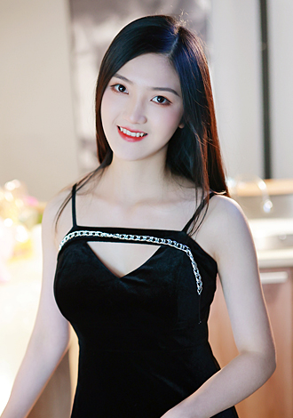 Gorgeous member profiles: Asian member profile Shiqi from Chengdu